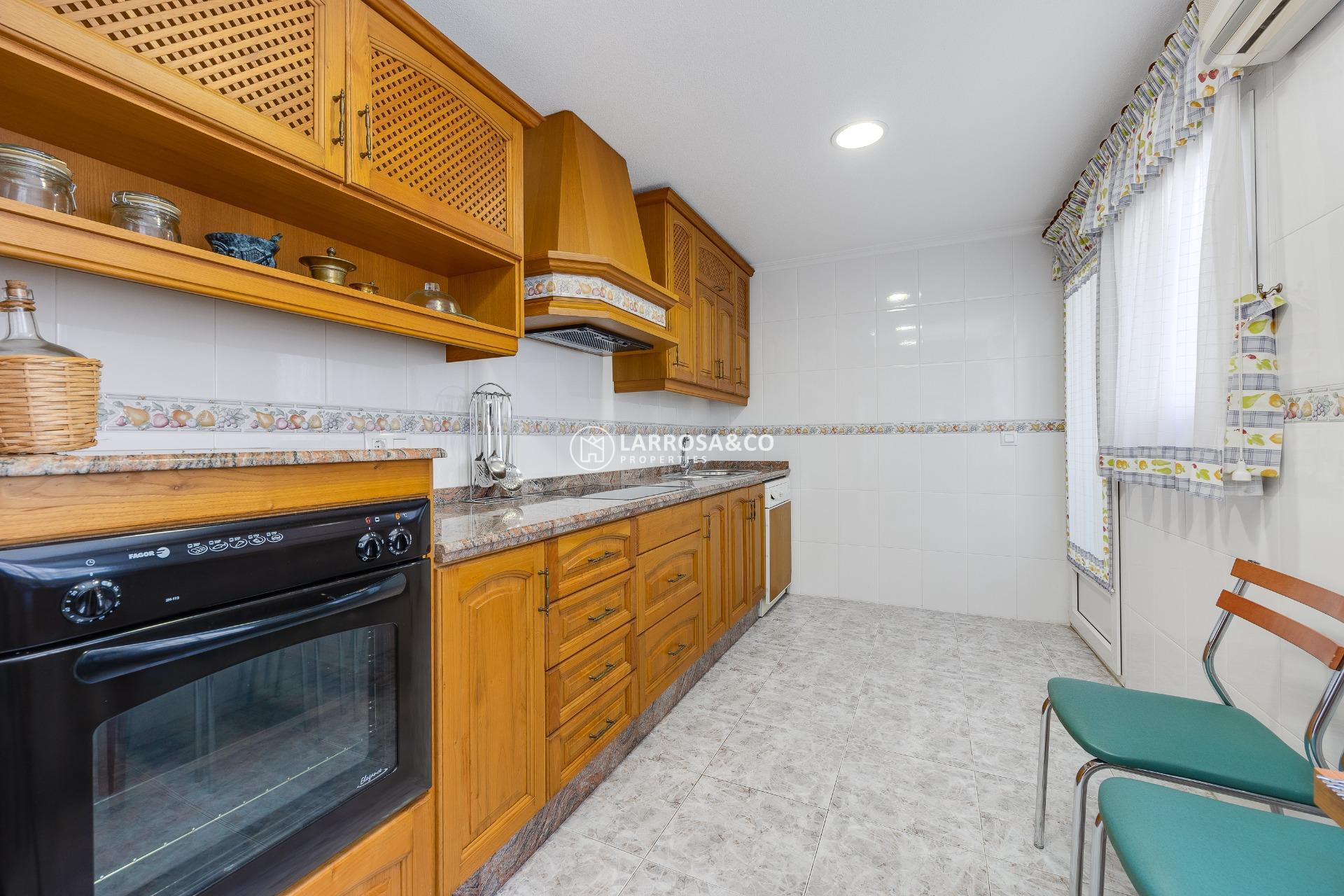 A Vendre - Penthouse  - Torrevieja - Paseo maritimo