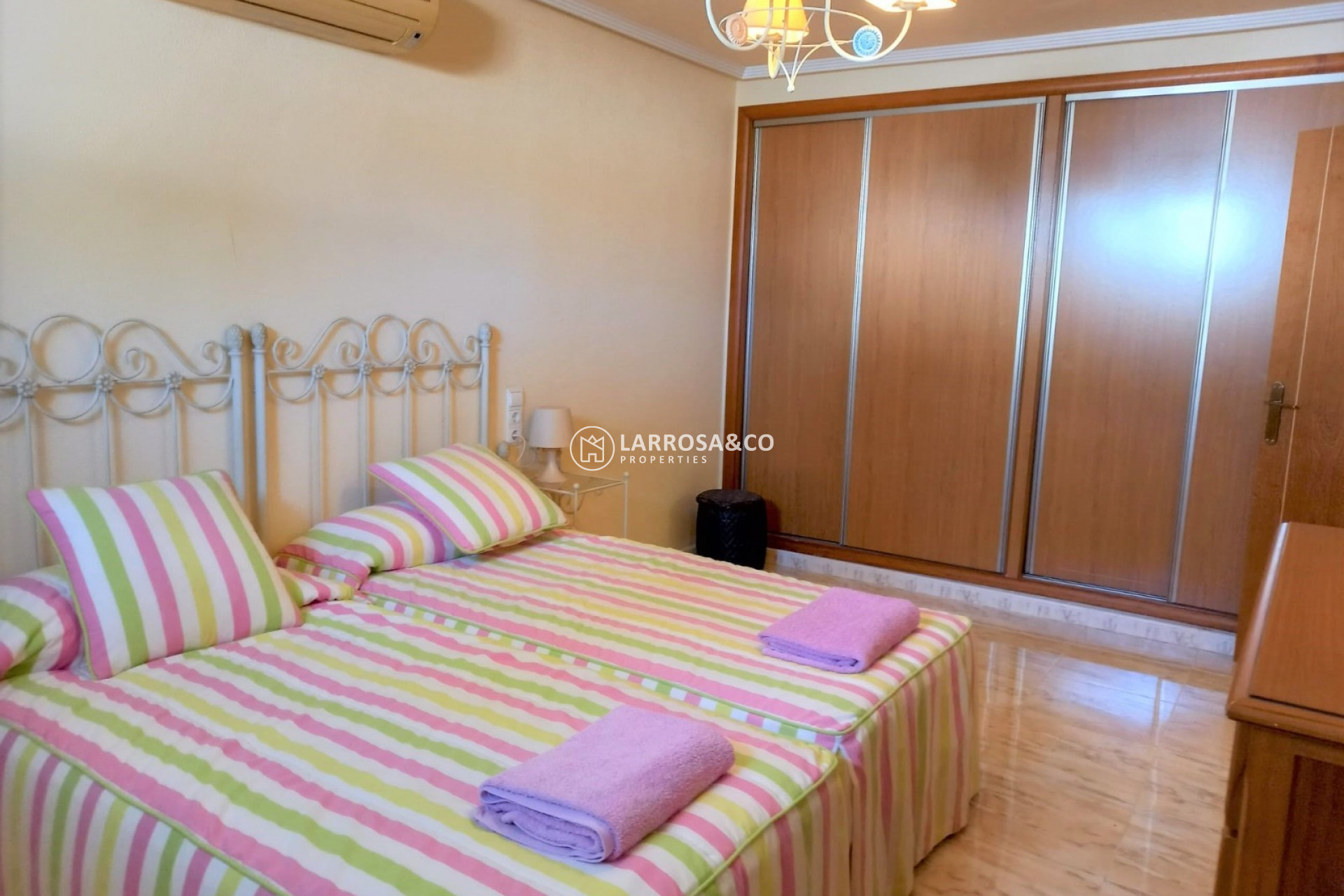 A Vendre - Semi-detached house - Guardamar del Segura - El Raso