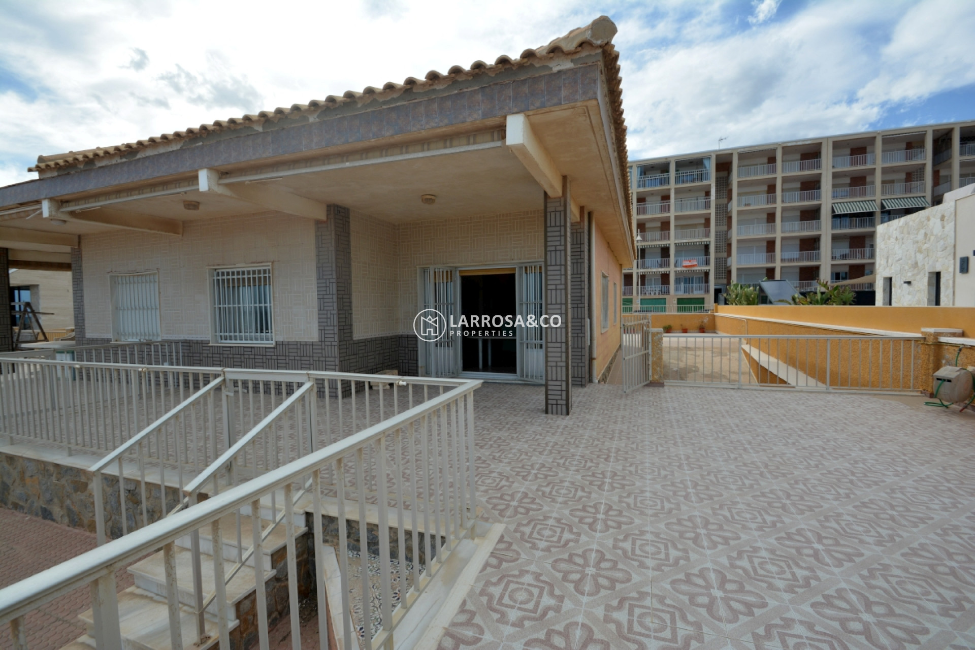 A Vendre - Semi-detached house - Guardamar del Segura - Playa centro