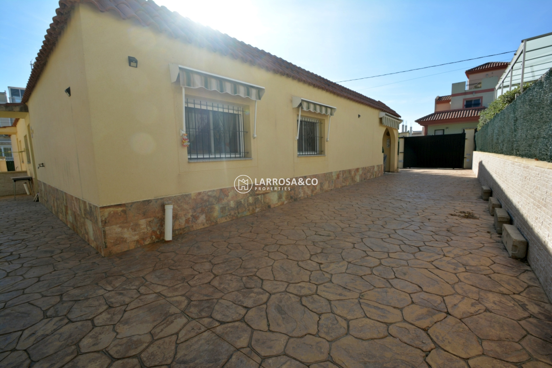 A Vendre - Semi-detached house - Guardamar del Segura - Urb. Costabella