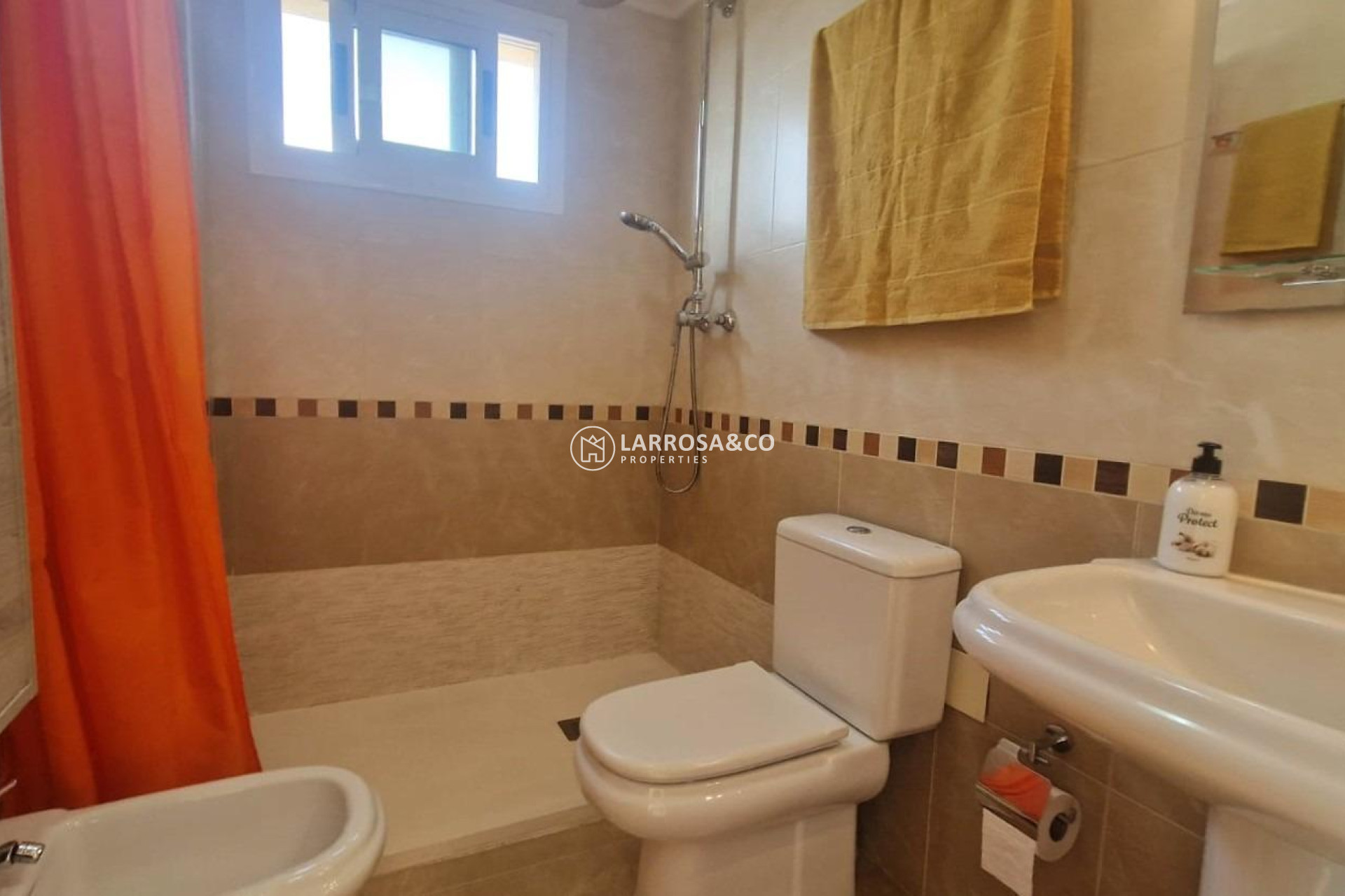 A Vendre - Semi-detached house - Los Montesinos - La Herrada