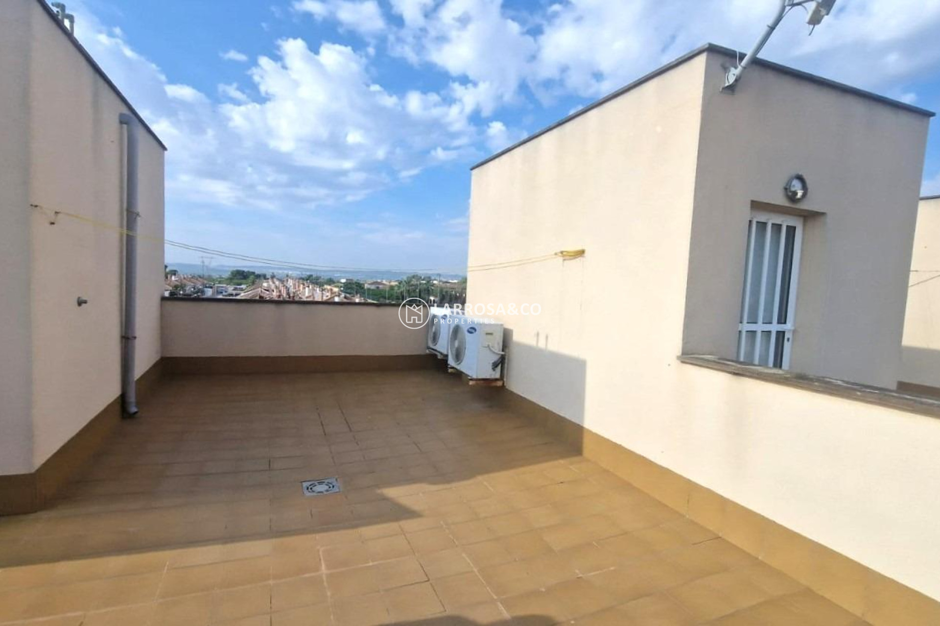 A Vendre - Semi-detached house - Los Montesinos - La Herrada