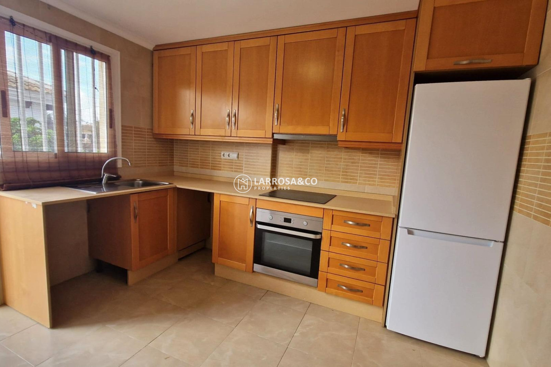 A Vendre - Semi-detached house - Los Montesinos - La Herrada