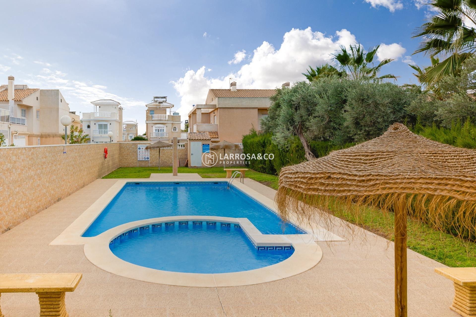 A Vendre - Semi-detached house - Torrevieja - Aguas nuevas 2