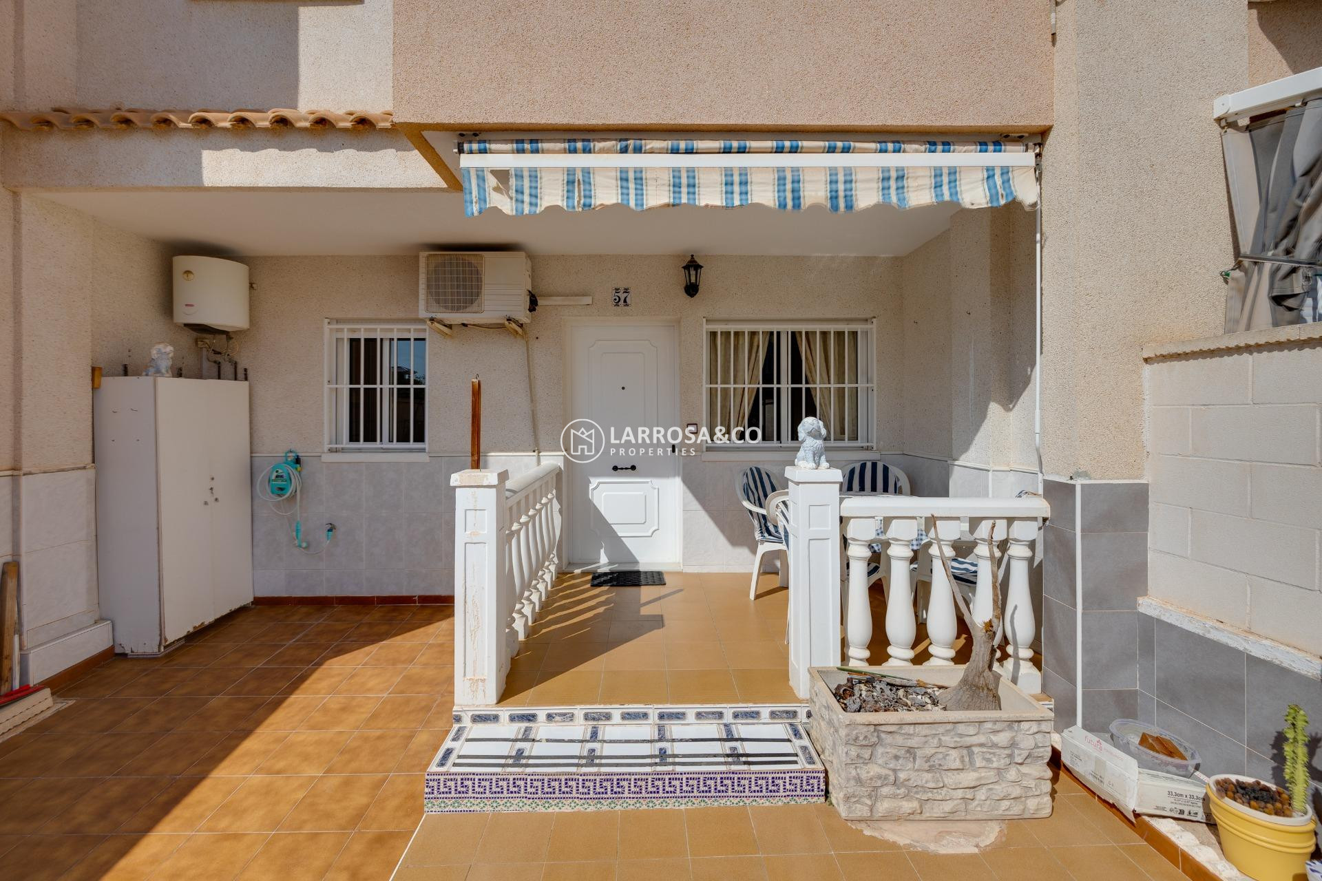 A Vendre - Semi-detached house - Torrevieja - Aguas nuevas 2