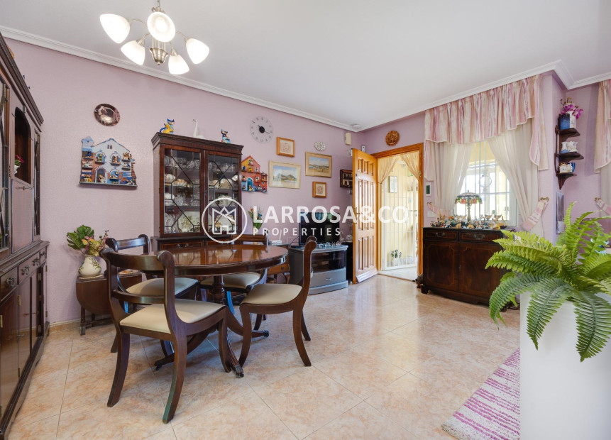 A Vendre - Semi-detached house - Torrevieja - Aguas nuevas 2