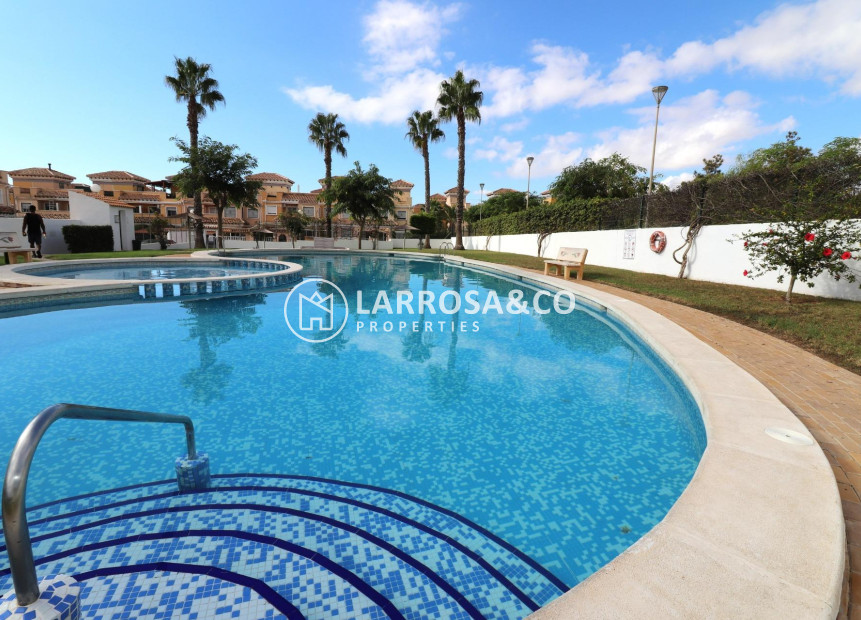 A Vendre - Semi-detached house - Torrevieja - Aguas Nuevas