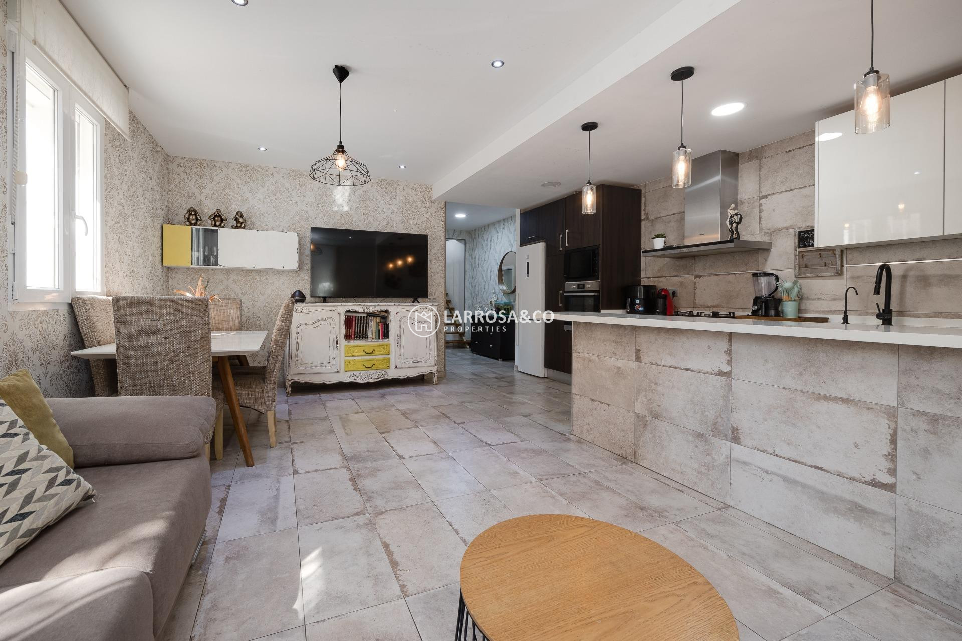 A Vendre - Semi-detached house - Torrevieja - Centro