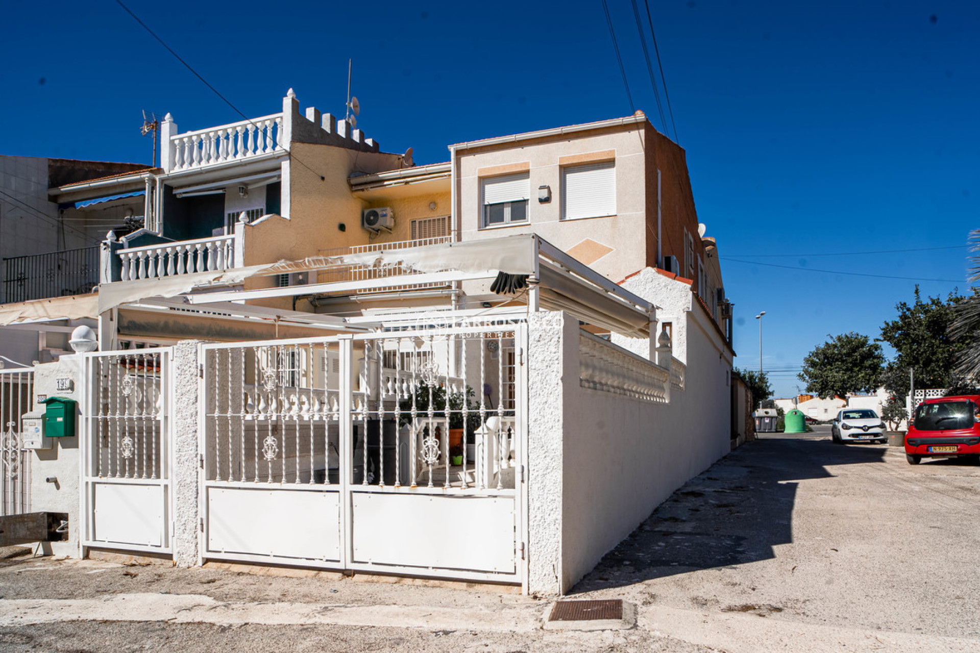 A Vendre - Semi-detached house - Torrevieja - Costa Blanca