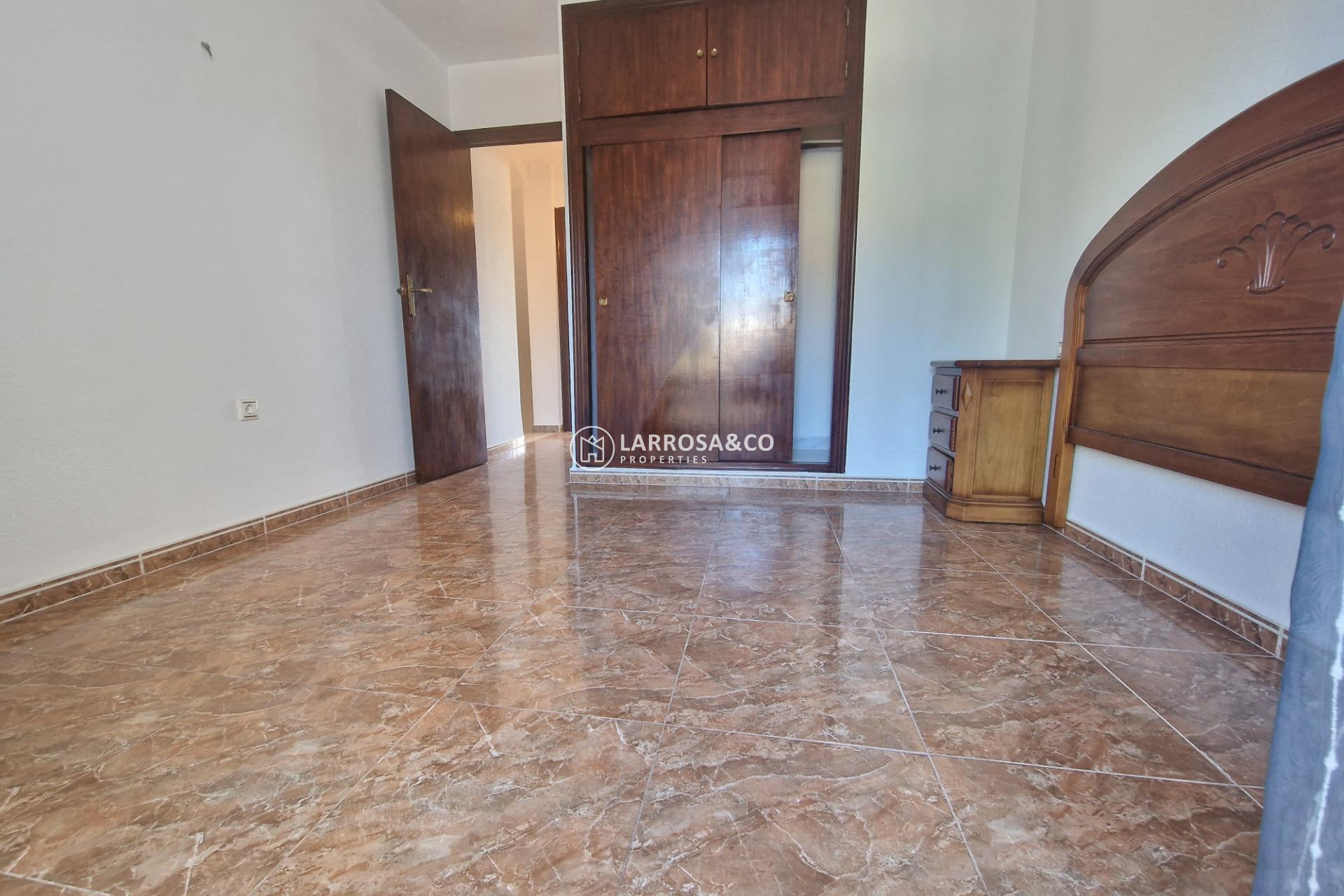 A Vendre - Semi-detached house - Torrevieja - Estacion de autobuses