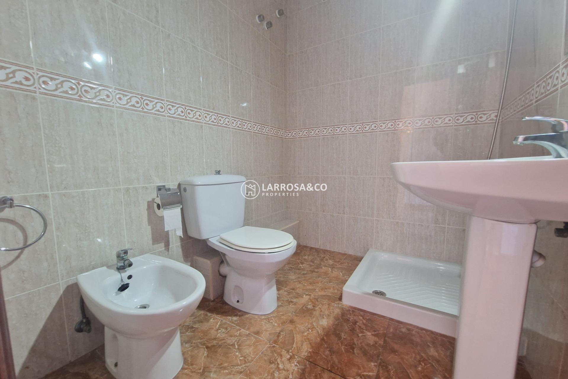 A Vendre - Semi-detached house - Torrevieja - Estacion de autobuses