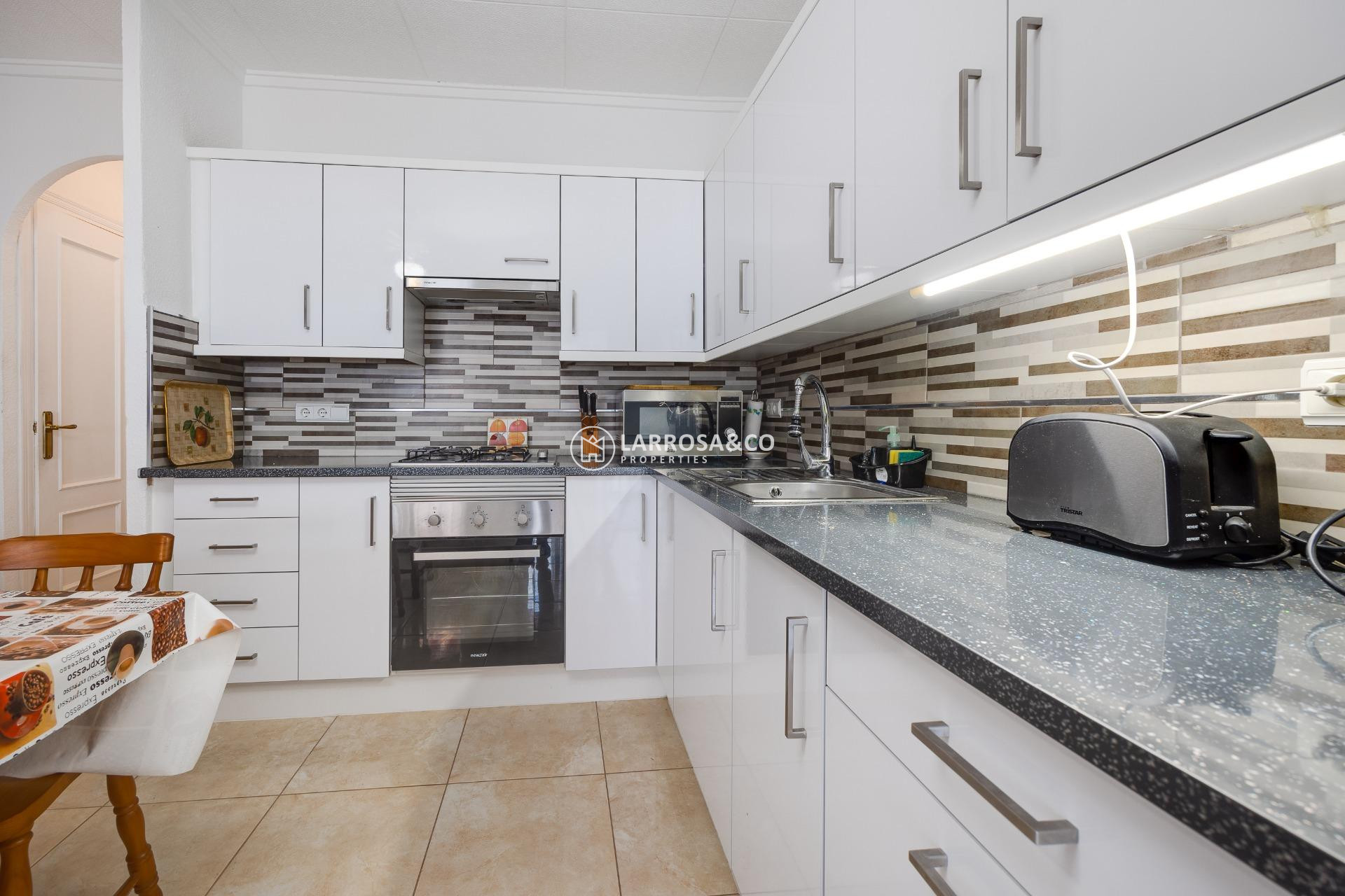 A Vendre - Semi-detached house - Torrevieja - La Siesta - El Salado - Torreta