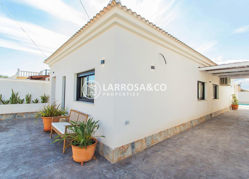 A Vendre - Semi-detached house - Torrevieja - La siesta