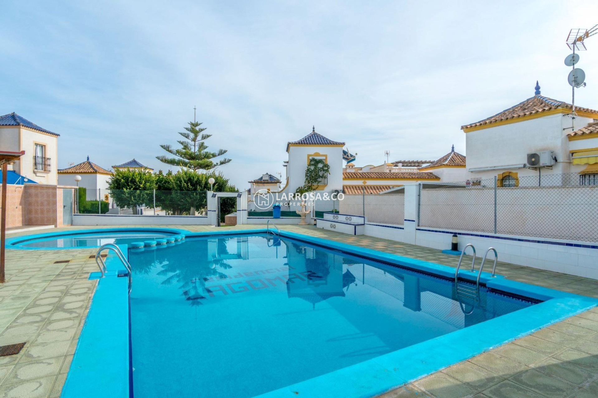 A Vendre - Semi-detached house - Torrevieja - Los Altos