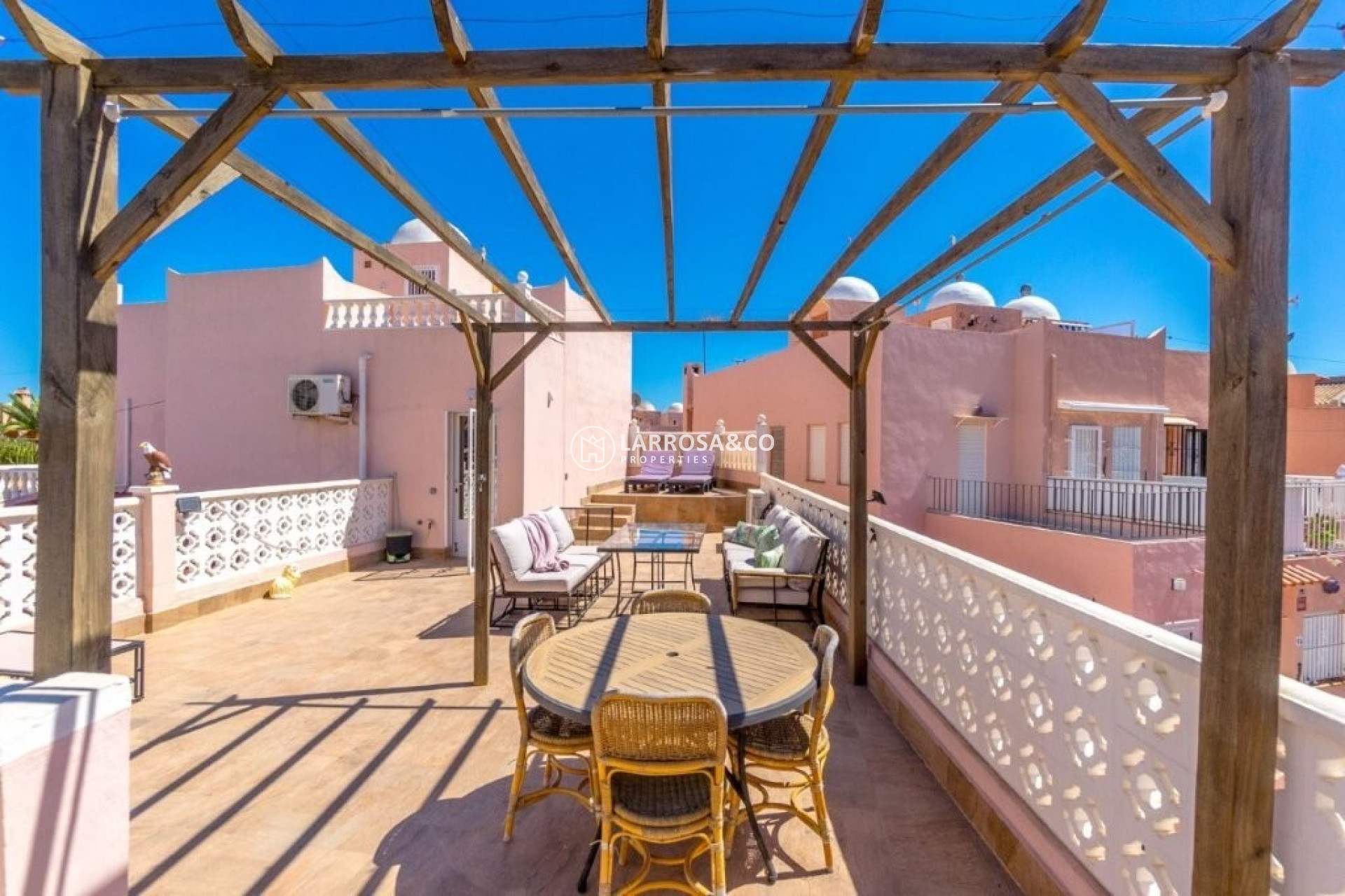 A Vendre - Semi-detached house - Torrevieja - Los Frutales/ La Rosaleda