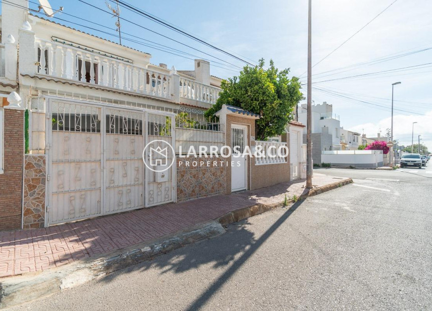 A Vendre - Semi-detached house - Torrevieja - Los Frutales