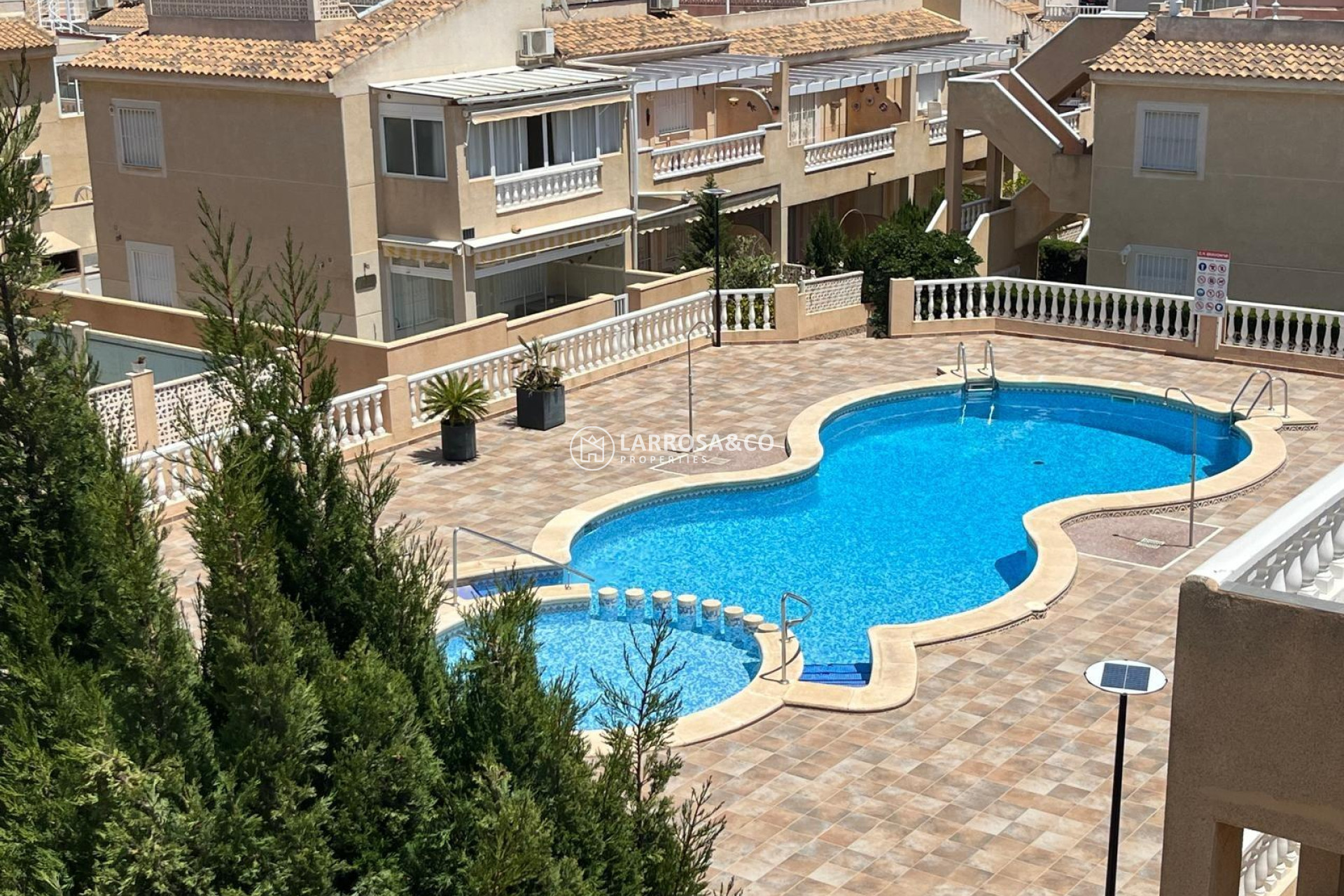 A Vendre - Semi-detached house - Torrevieja - Los Frutales