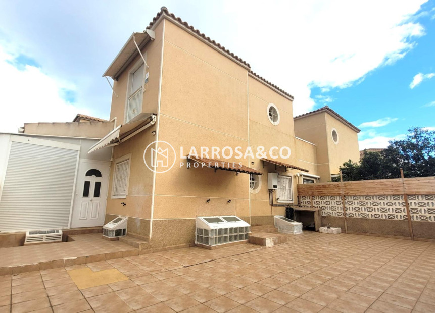 A Vendre - Semi-detached house - Torrevieja - Parque de las Naciones