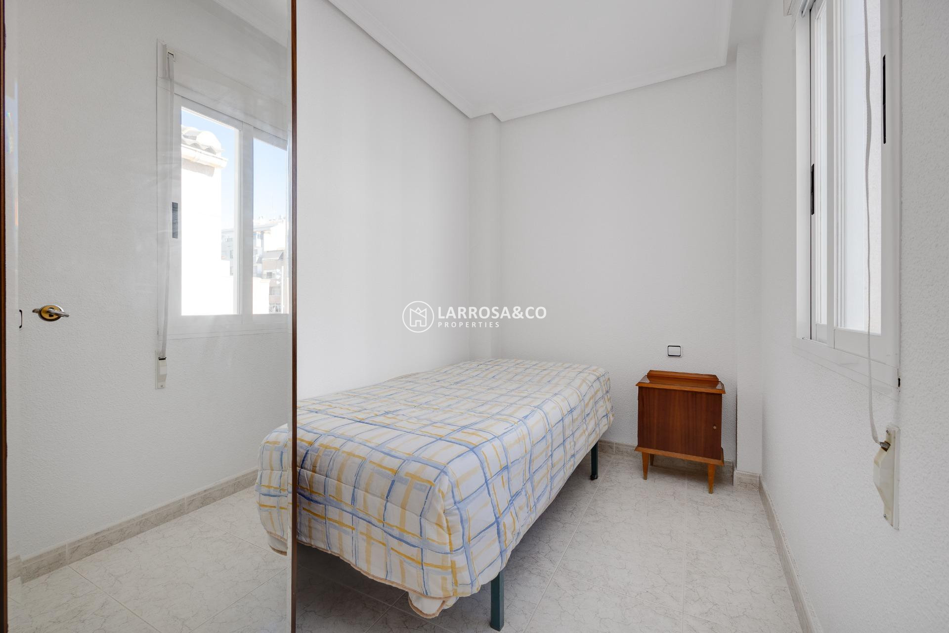 A Vendre - Semi-detached house - Torrevieja - Paseo maritimo