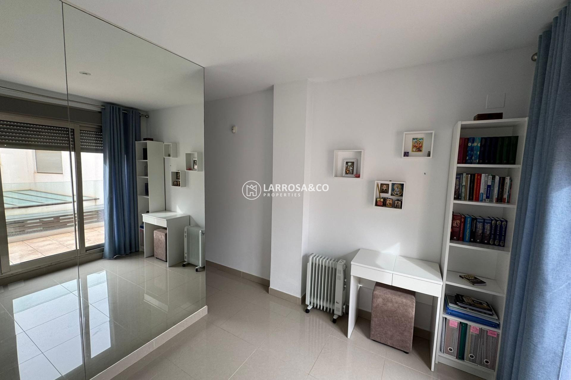 A Vendre - Semi-detached house - Torrevieja - Punta Prima