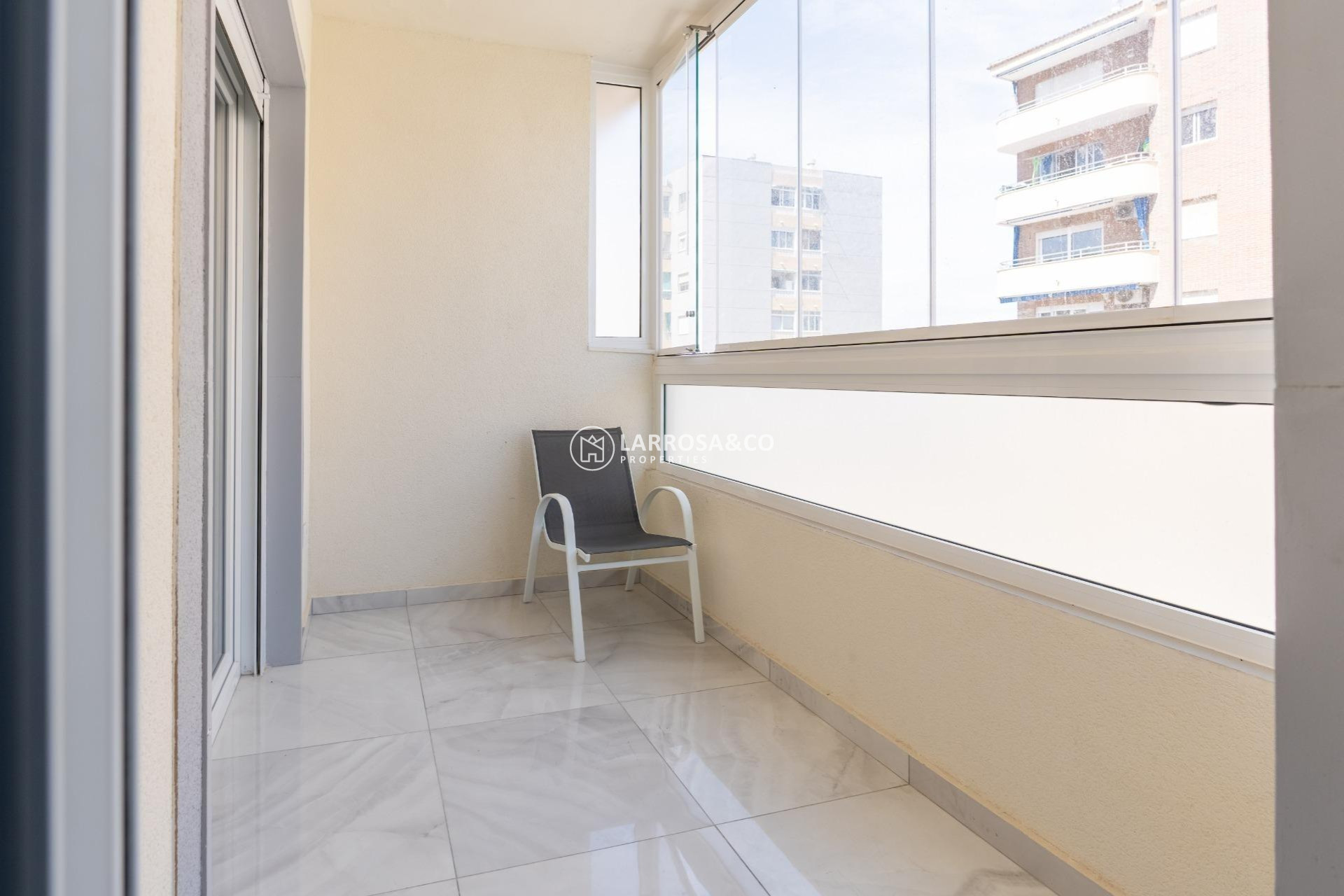 A Vendre - Semi-detached house - Torrevieja - Punta Prima