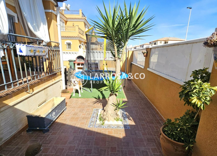 A Vendre - Semi-detached house - Torrevieja - Sector 25