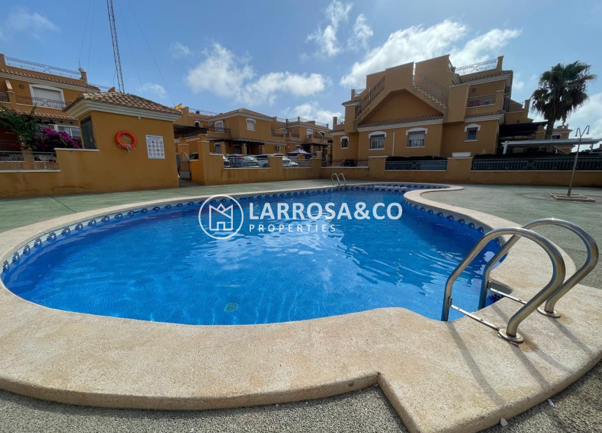 A Vendre - Semi-detached house - Torrevieja - Sector 25