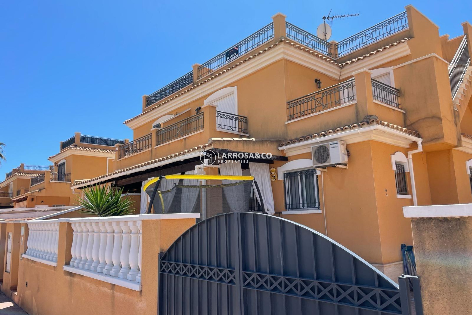 A Vendre - Semi-detached house - Torrevieja - Sector 25