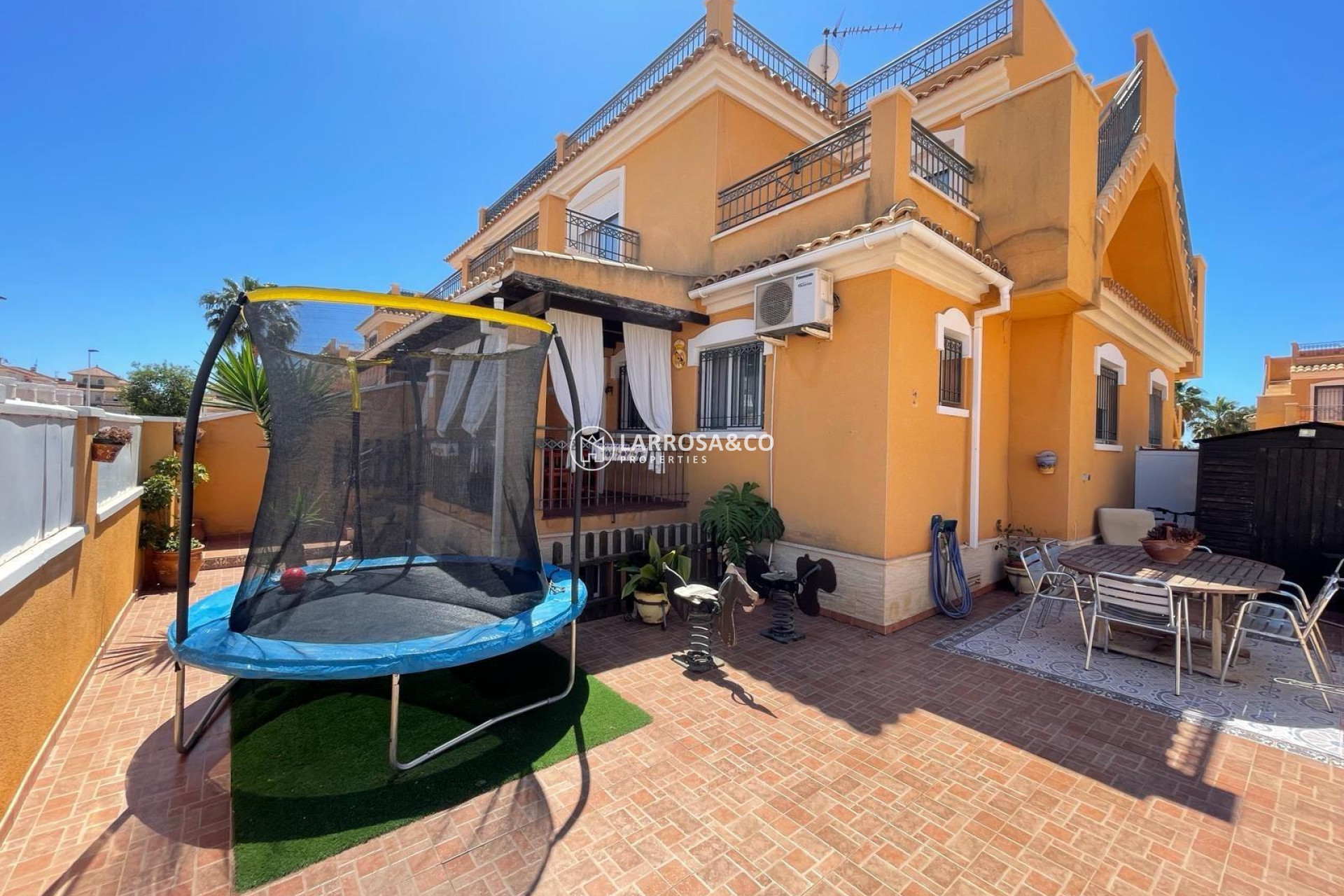 A Vendre - Semi-detached house - Torrevieja - Sector 25