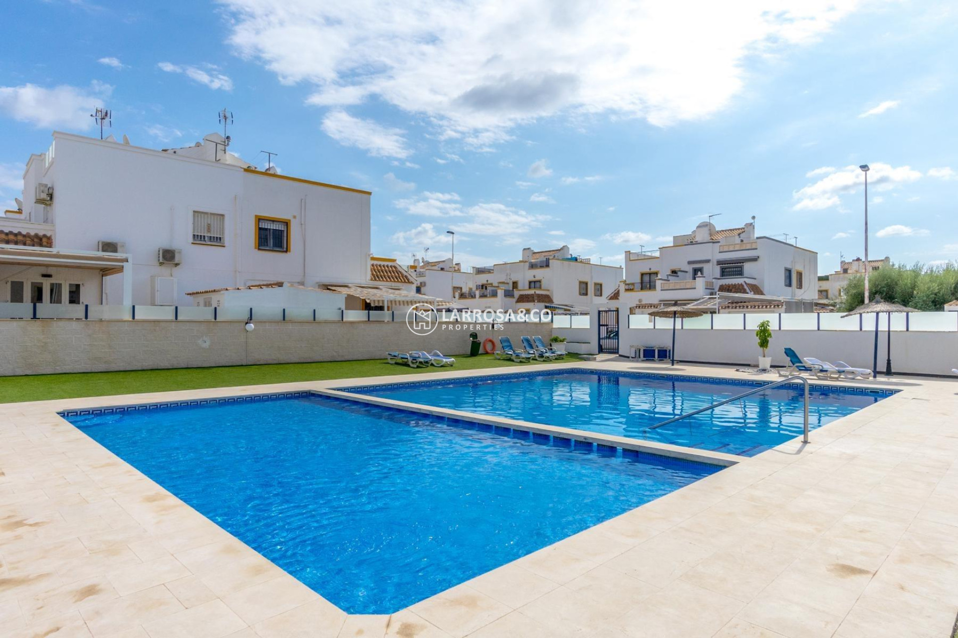 A Vendre - Semi-detached house - Torrevieja - Torreta florida