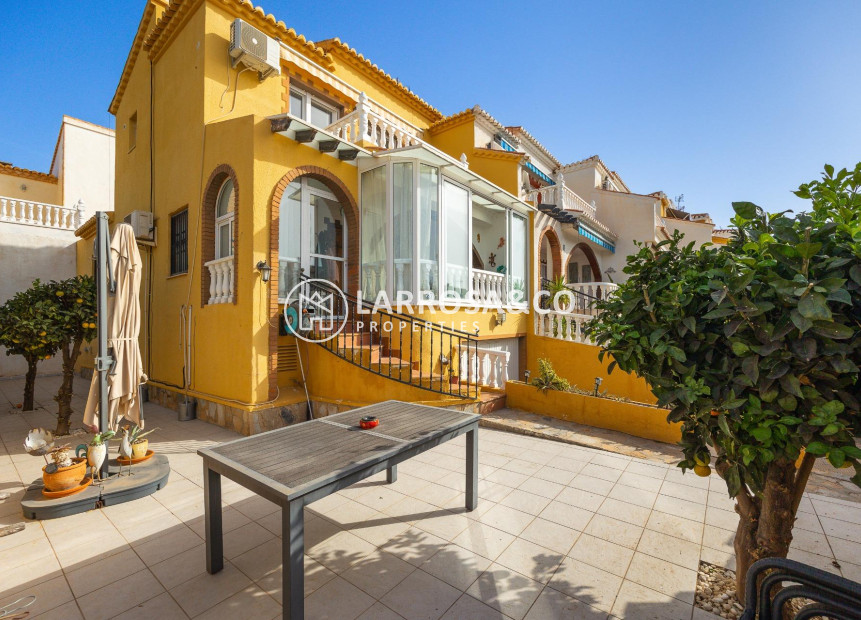 A Vendre - Semi-detached house - Torrevieja - Torreta florida