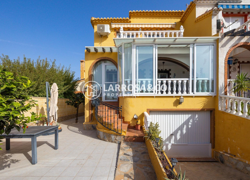 A Vendre - Semi-detached house - Torrevieja - Torreta florida