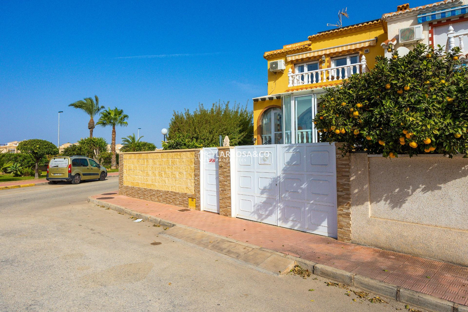 A Vendre - Semi-detached house - Torrevieja - Torreta florida