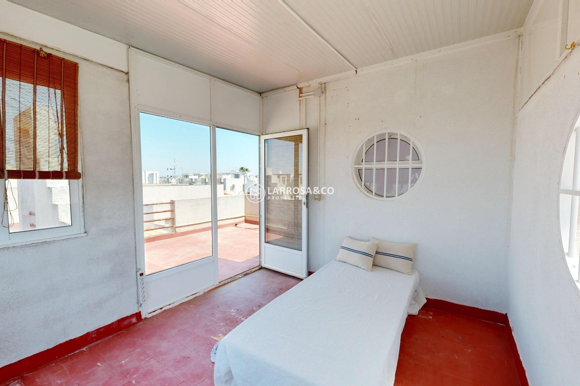 A Vendre - Semi-detached house - Torrevieja - Torretas