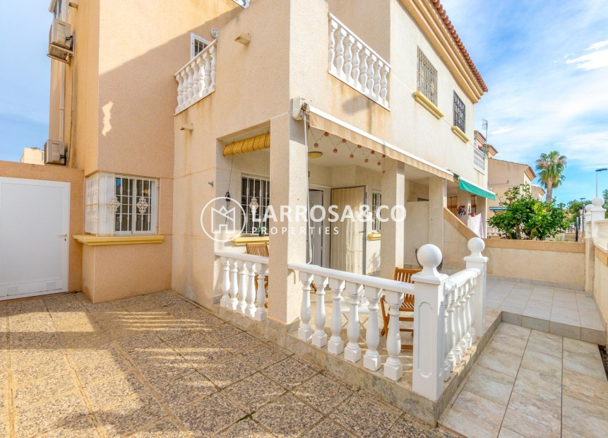 A Vendre - Semi-detached house - Torrevieja - Torretas