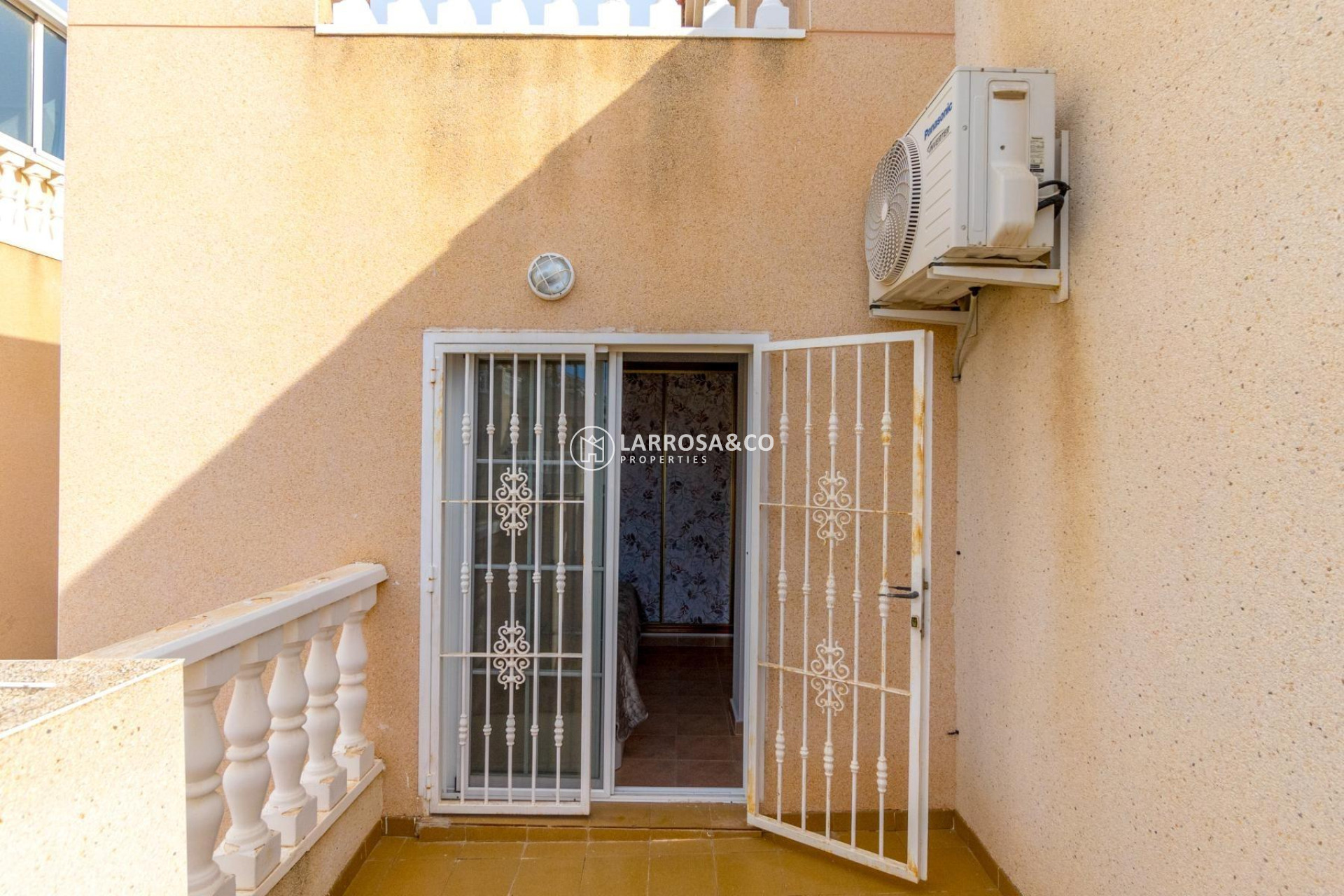 A Vendre - Semi-detached house - Torrevieja - Torretas