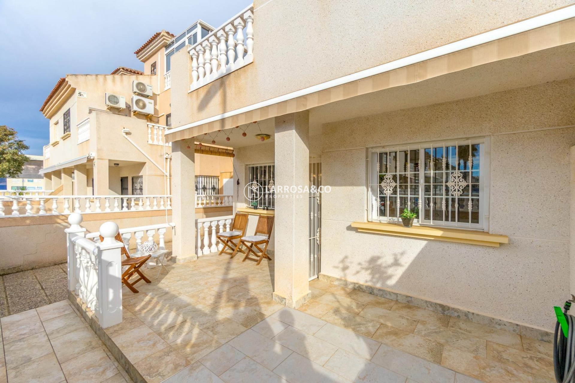 A Vendre - Semi-detached house - Torrevieja - Torretas