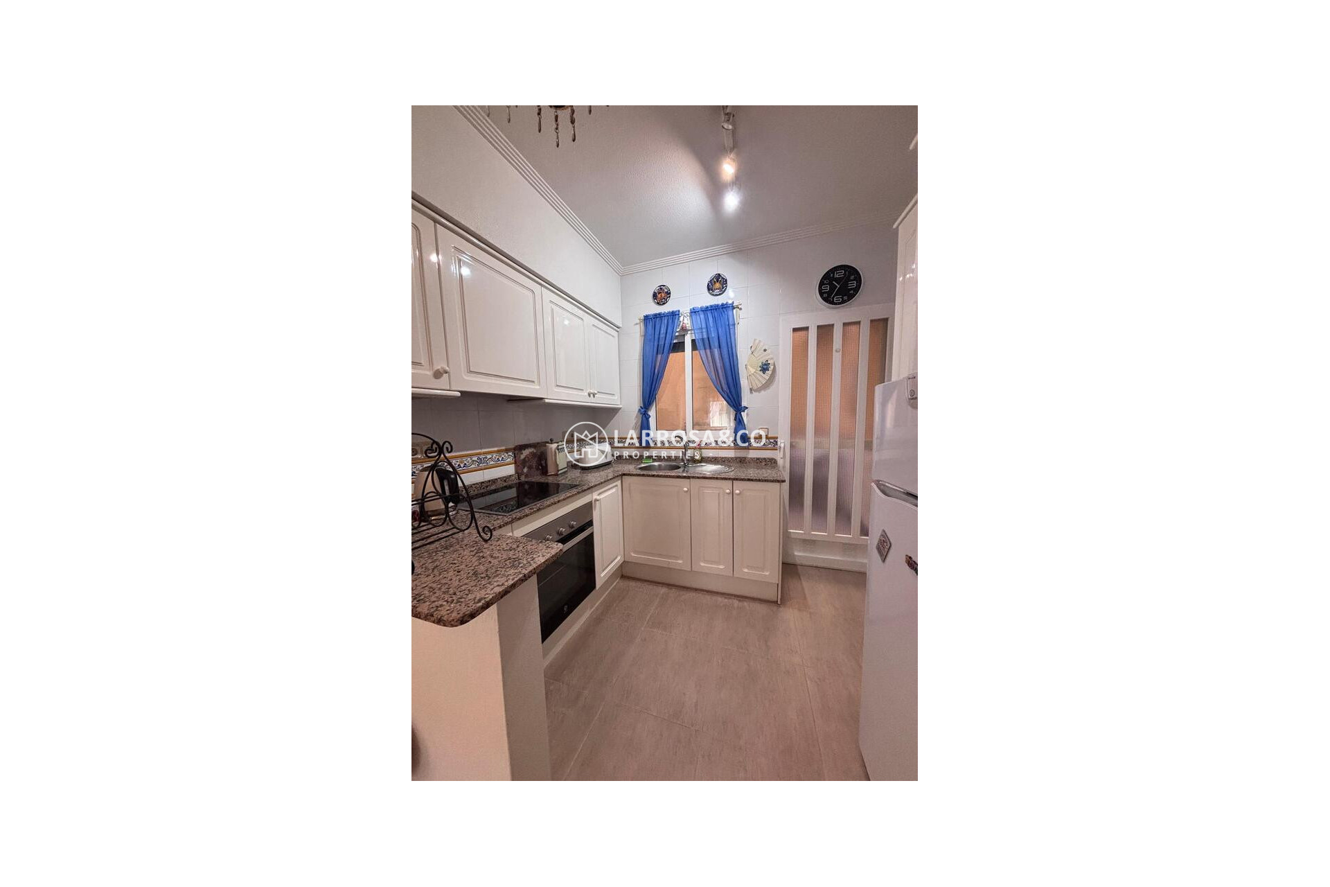 A Vendre - Semi-detached house - Villamartín - Costa Blanca