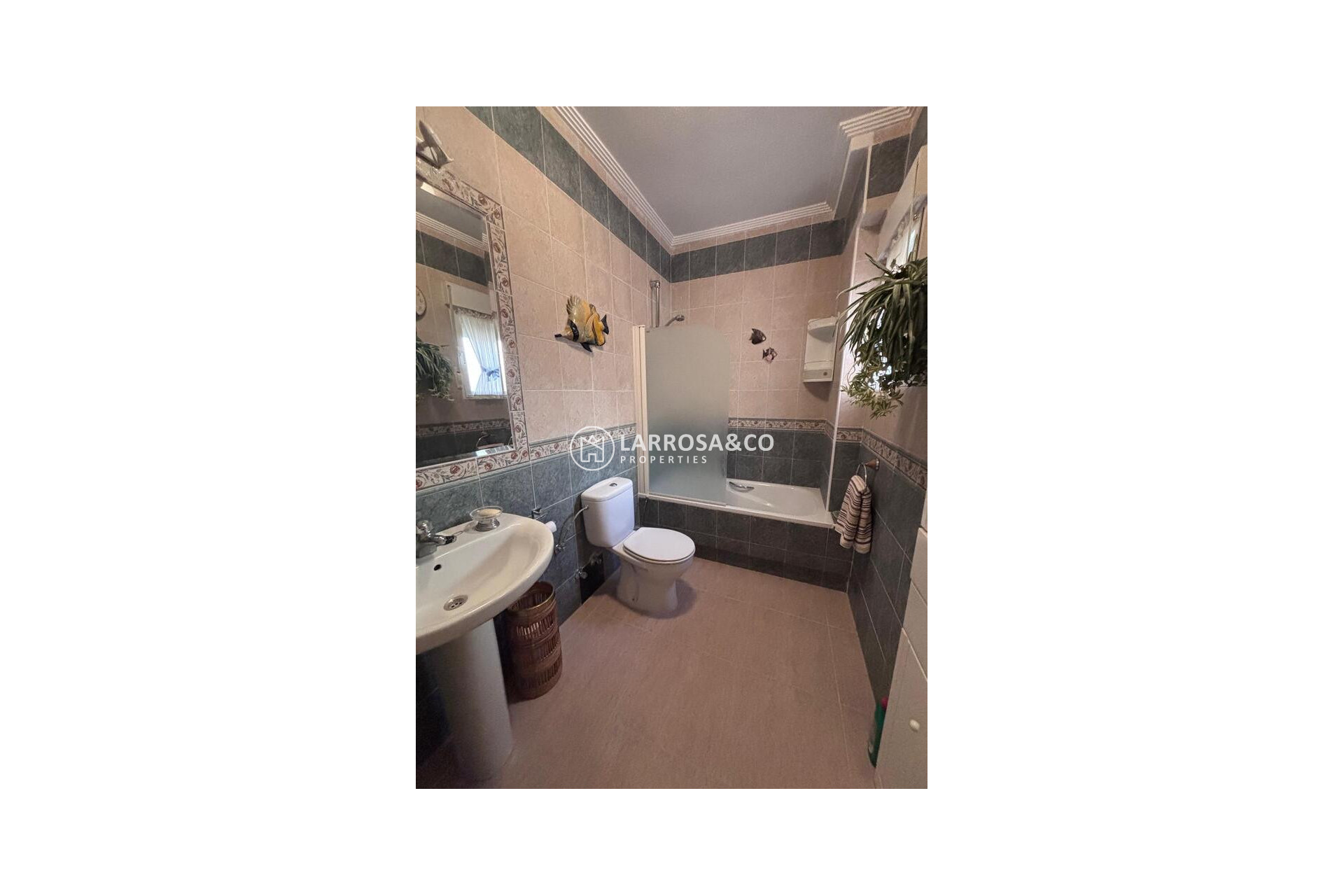 A Vendre - Semi-detached house - Villamartín - Costa Blanca