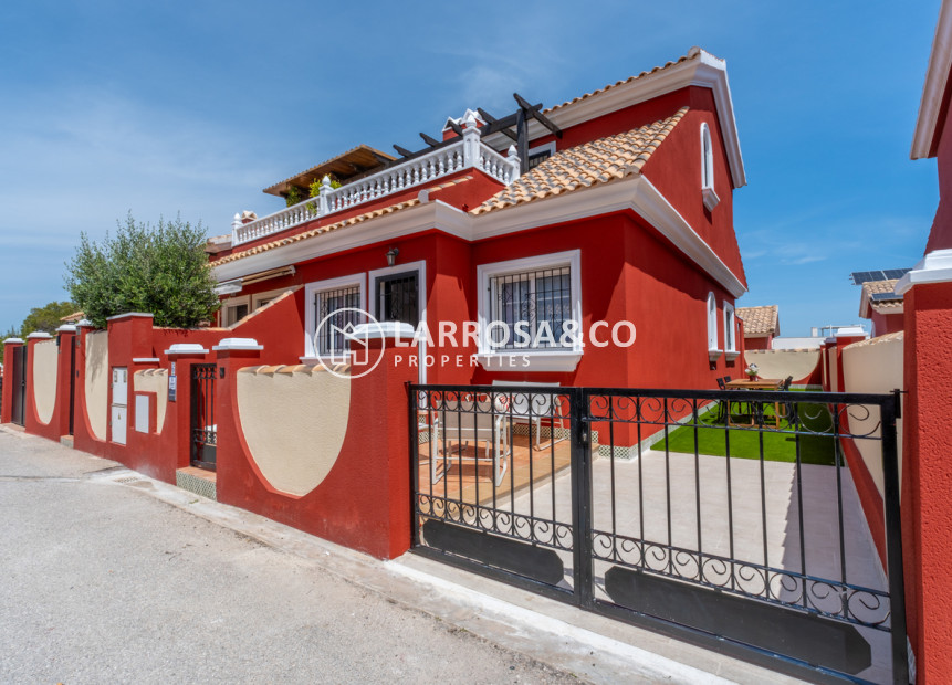 A Vendre - Semi-detached house - Villamartin - Costa Blanca