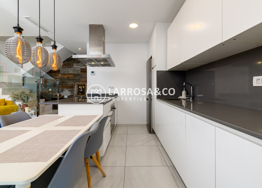 A Vendre - Semi-detached house - Villamartin - Costa Blanca