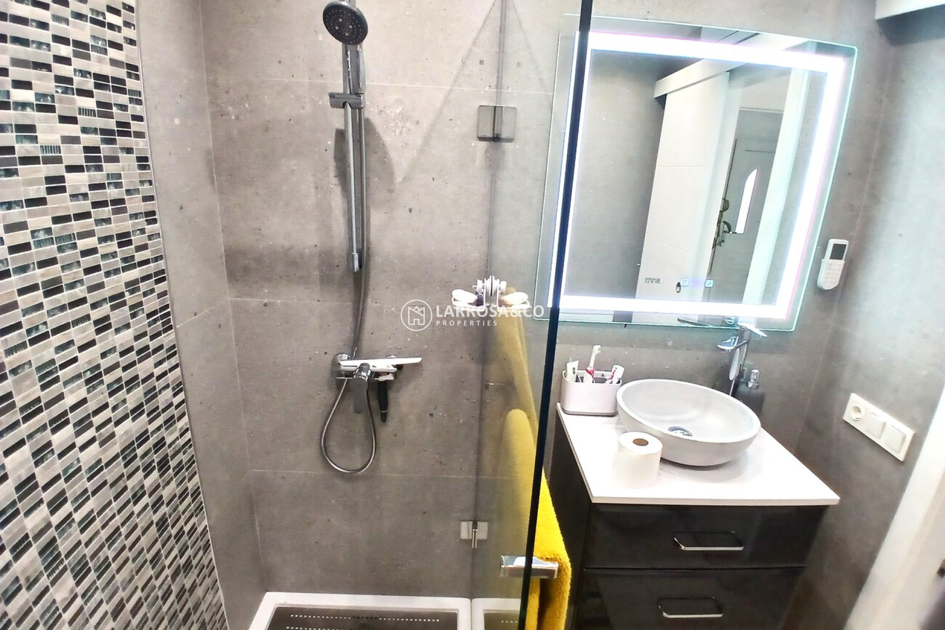 A Vendre - Semi-detached house - Villamartin - Costa Blanca
