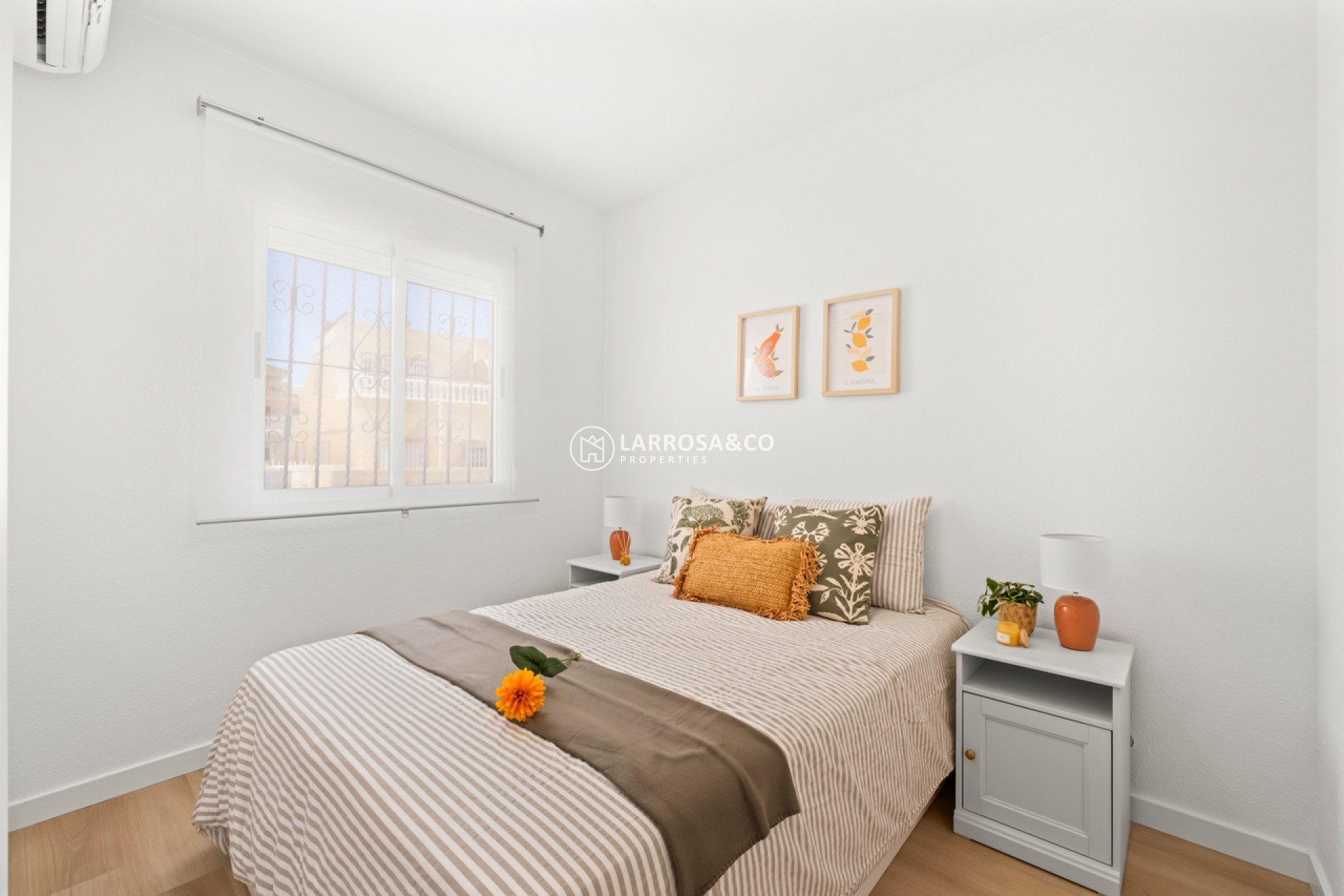 A Vendre - Semi-detached house - Villamartin - Costa Blanca