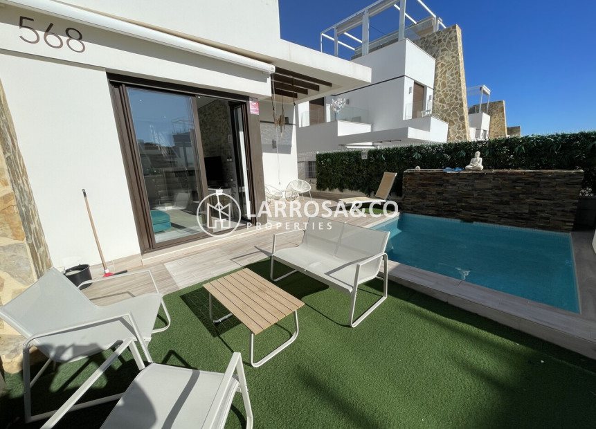 A Vendre - Semi-detached house - Villamartín - Villamartin