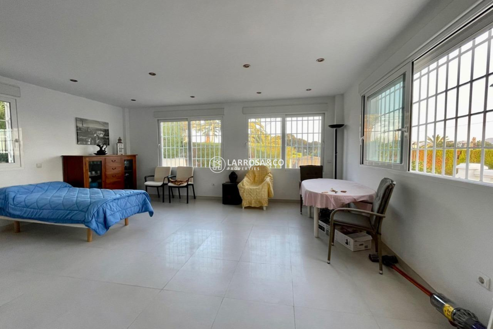 A Vendre - Villa - Benidorm - Urbanizaciones