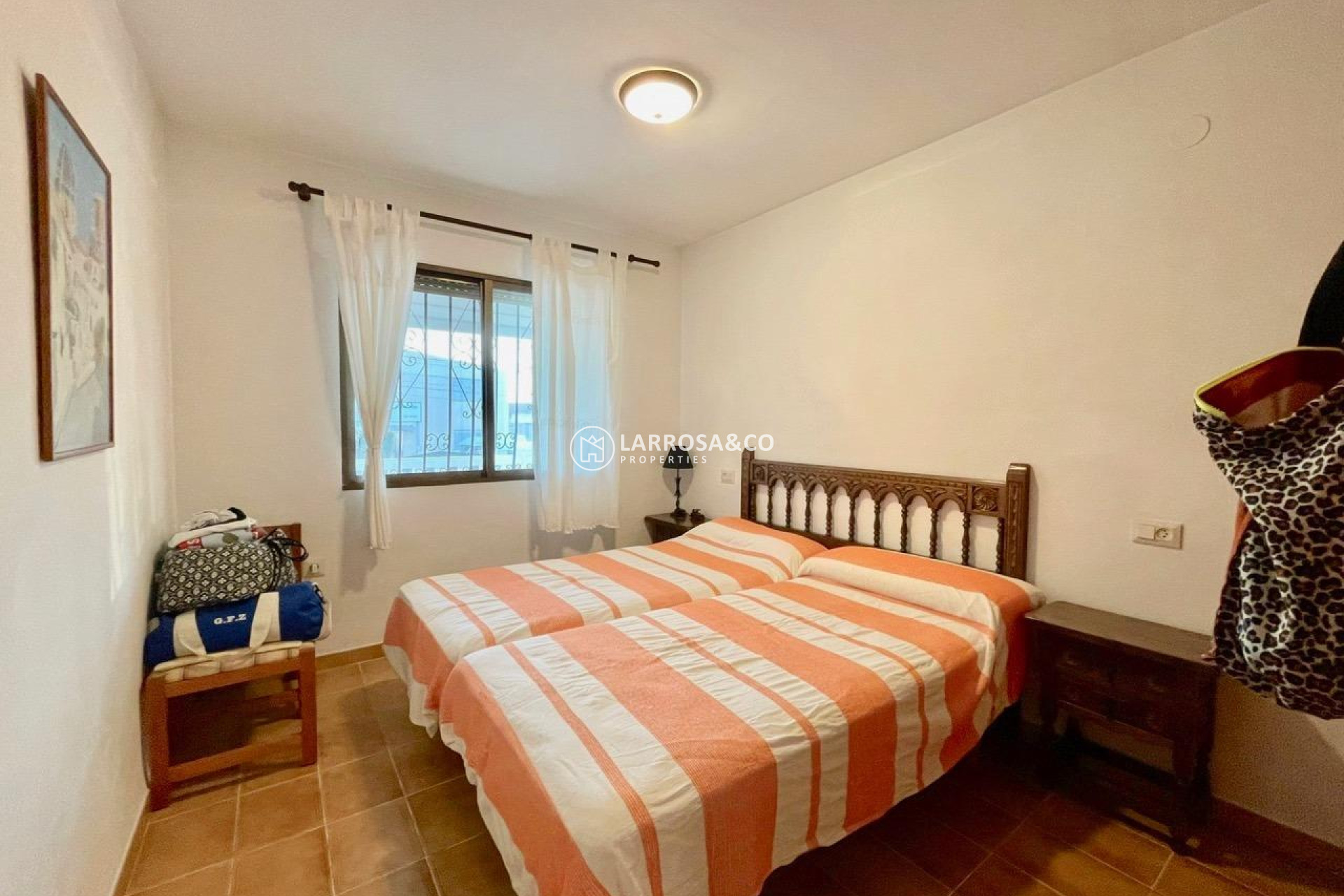 A Vendre - Villa - Benidorm - Urbanizaciones