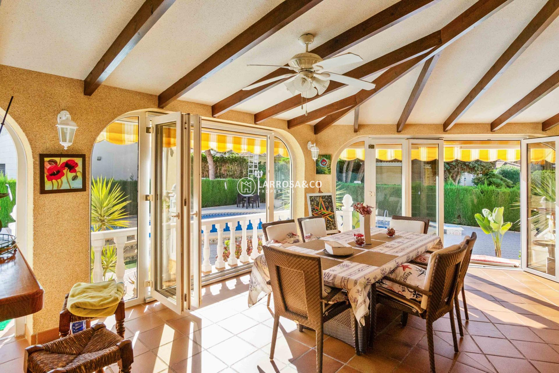 A Vendre - Villa - Cabo Roig - MUY CERCA DE LA PLAYA