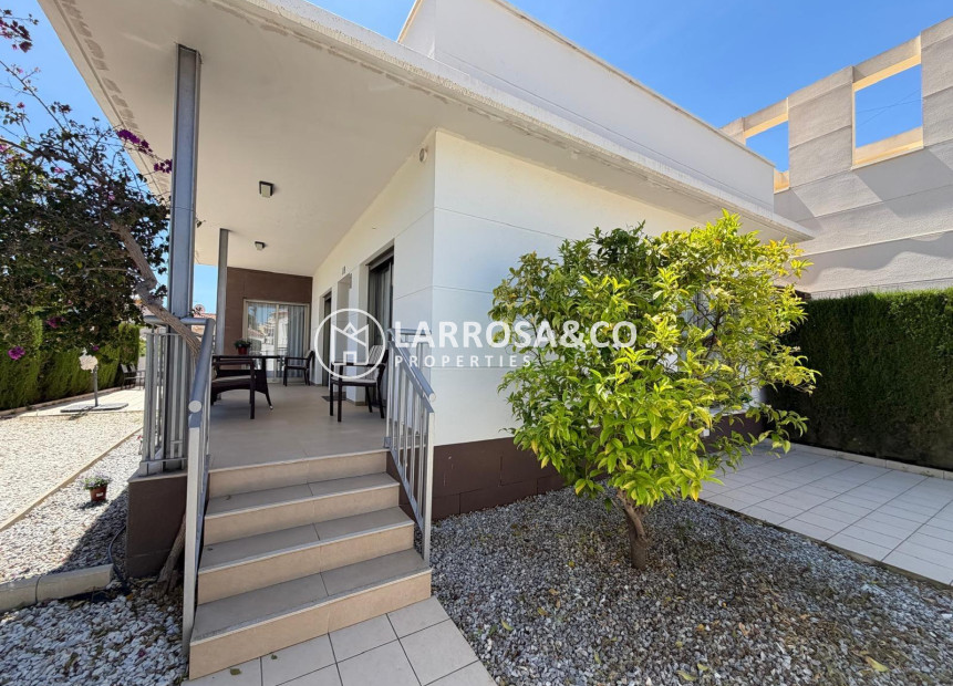 A Vendre - Villa - Ciudad Quesada - DOÑA PEPA