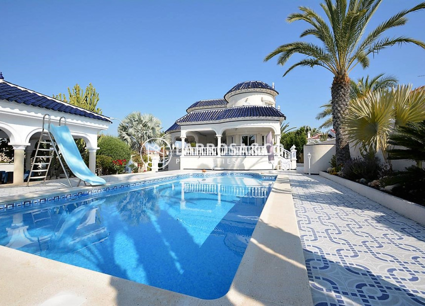 A Vendre - Villa - Ciudad Quesada