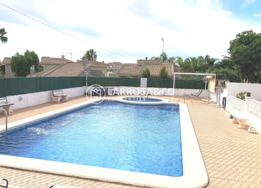 A Vendre - Villa - Ciudad Quesada